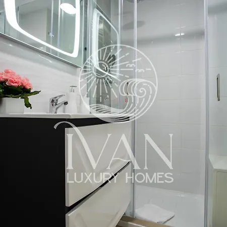 公寓 Casa Yuliia Ivan Luxury Homes 2ªplta Norte 1ªlinea *