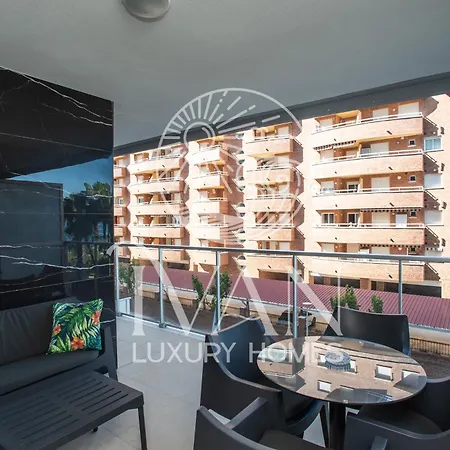 Casa Yuliia Ivan Luxury Homes 2ªplta Norte 1ªlinea